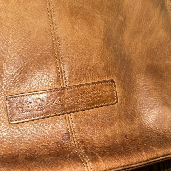 Fossil caramel brown leather bag with key - Picture 2 of 8